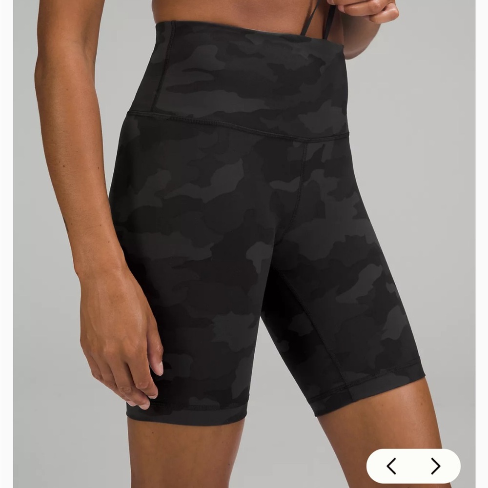 lululemon athletica Dark Camo Bike Shorts. Wonder Train HR Short 8”